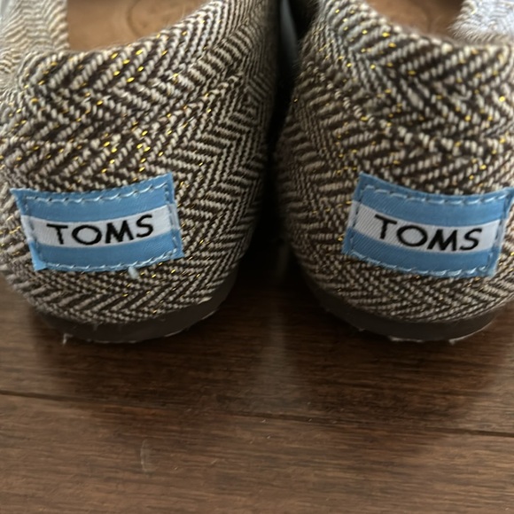🆕 Toms - Picture 4 of 8